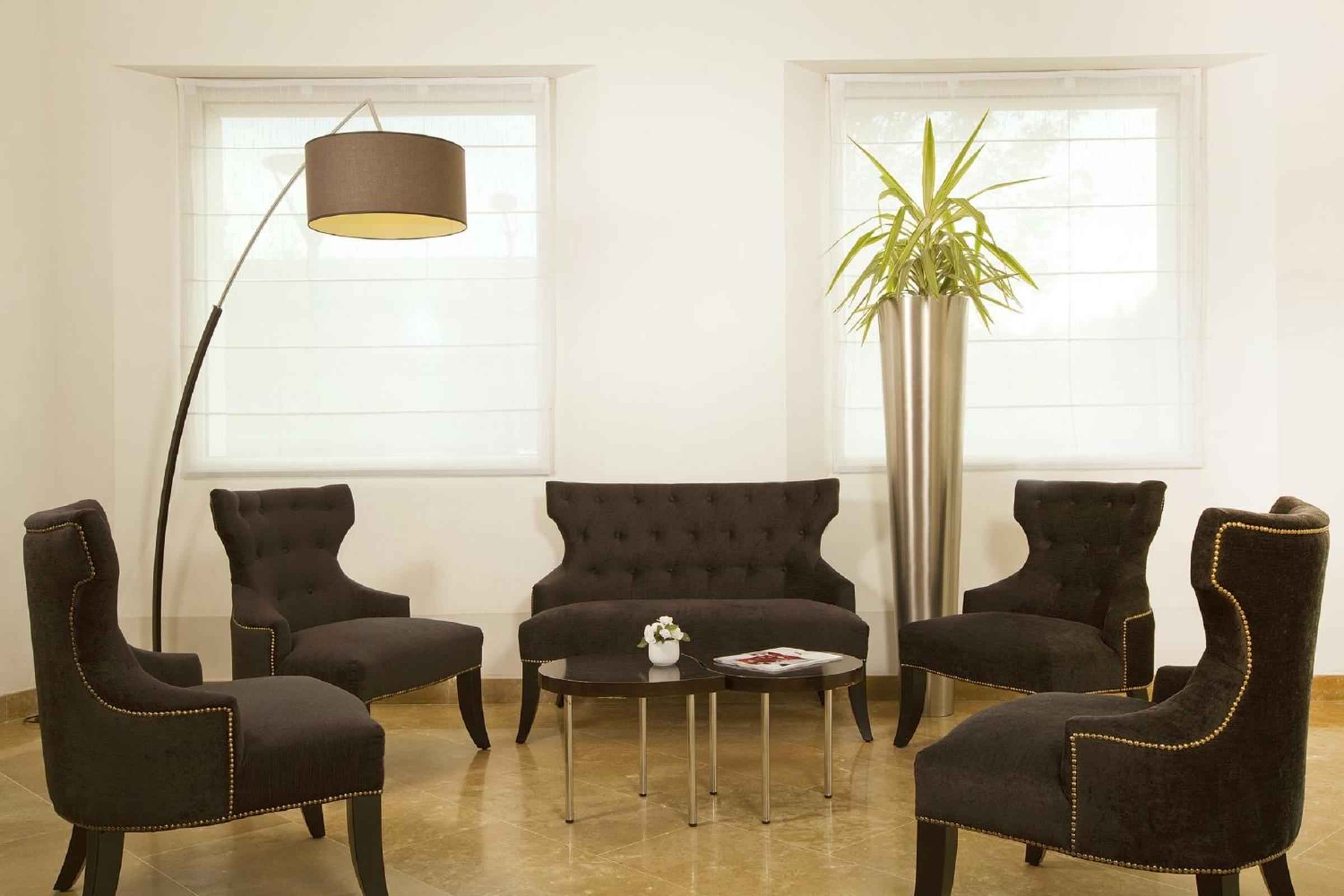 Фото Residhome Appart Hotel Paris-Massy