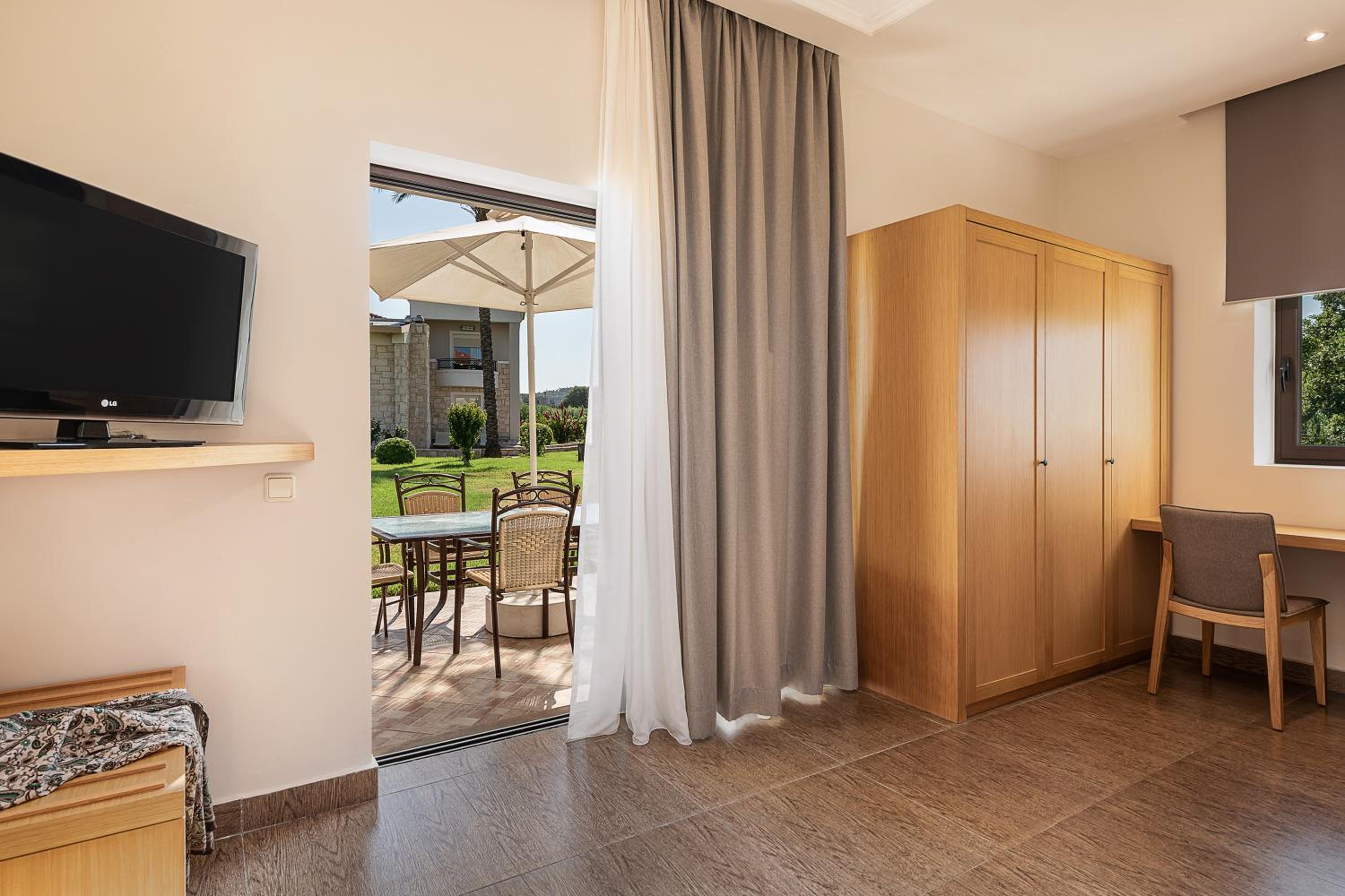 Фото Caldera Platanias Villas