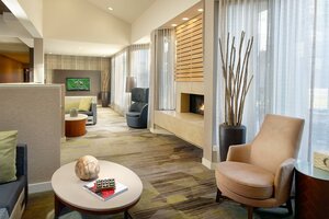 Гостиница Courtyard by Marriott Charlotte Southpark