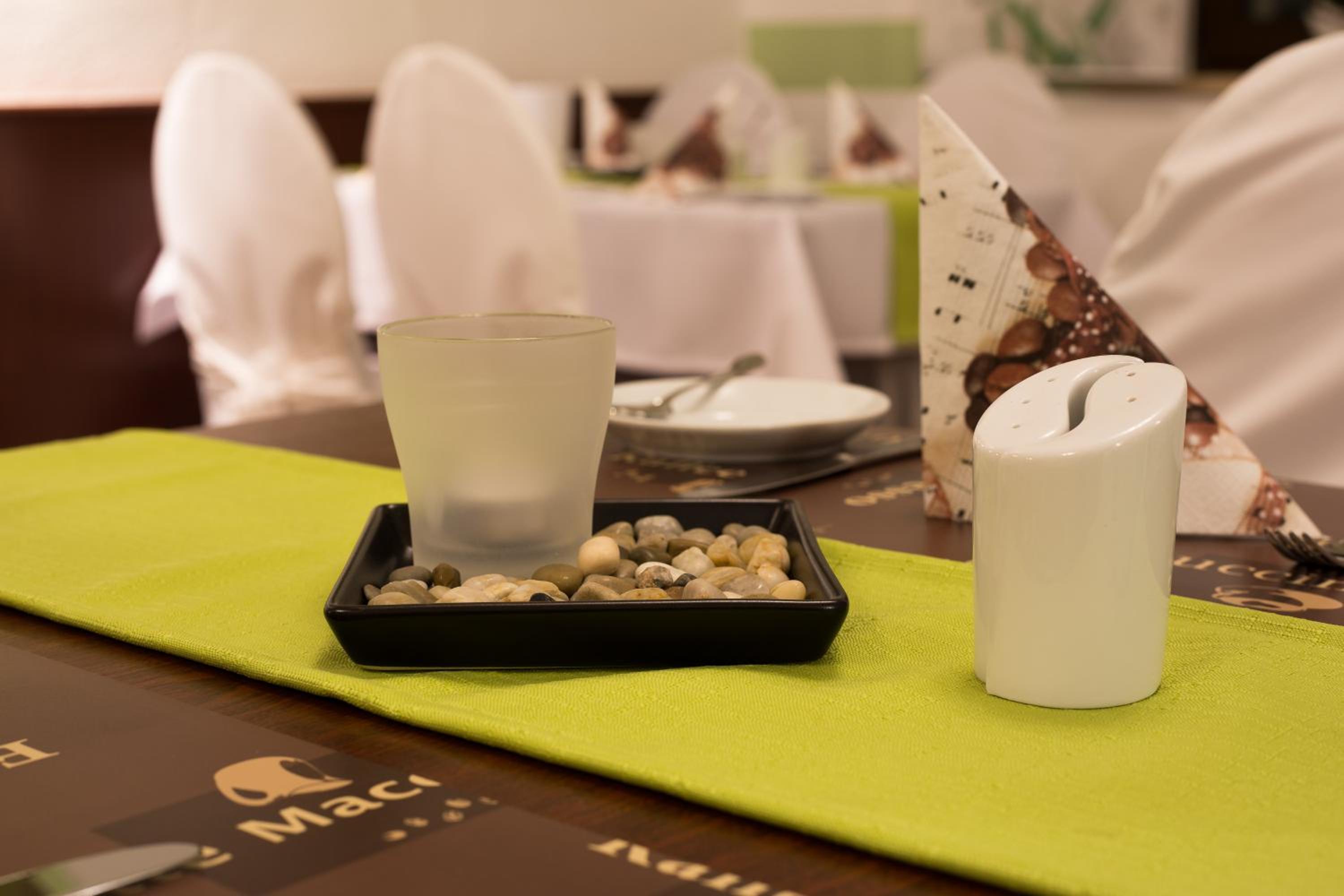 Фото Hotel Am Markt