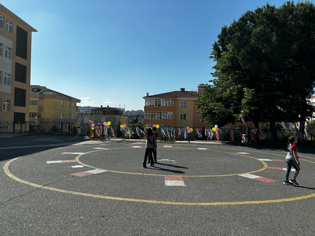 Primary school Fevzipasa Primary School, Cerkezkoy, photo
