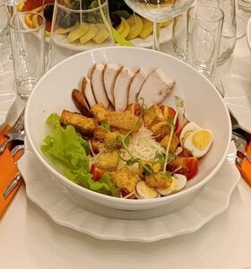 Два жирафа (Volzhsky, 39-y kvartal, Stalingradskaya ulitsa, 4Г), cafetería