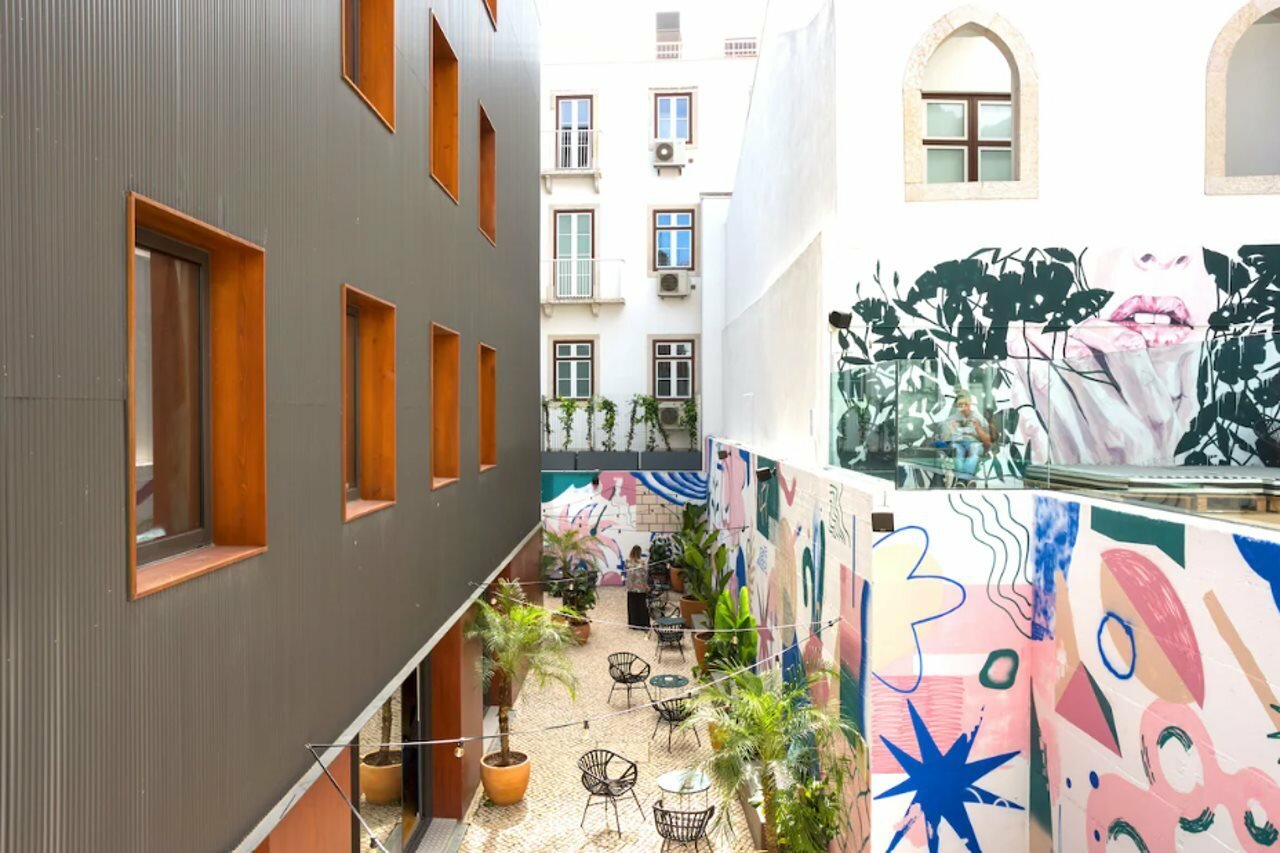 Фото Selina Secret Garden Lisbon