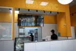 Buzzolls (Mira Avenue, 65), sushi bar