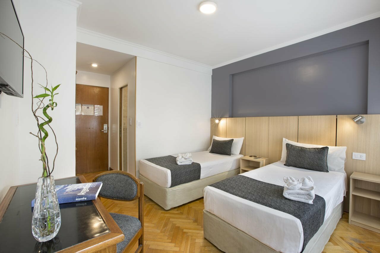 Фото Hotel Sheltown