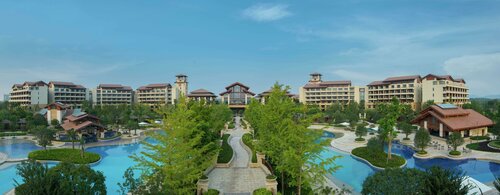 Внешний вид отеля Hilton Wuhan Optics Valley в Ухани, фото 3