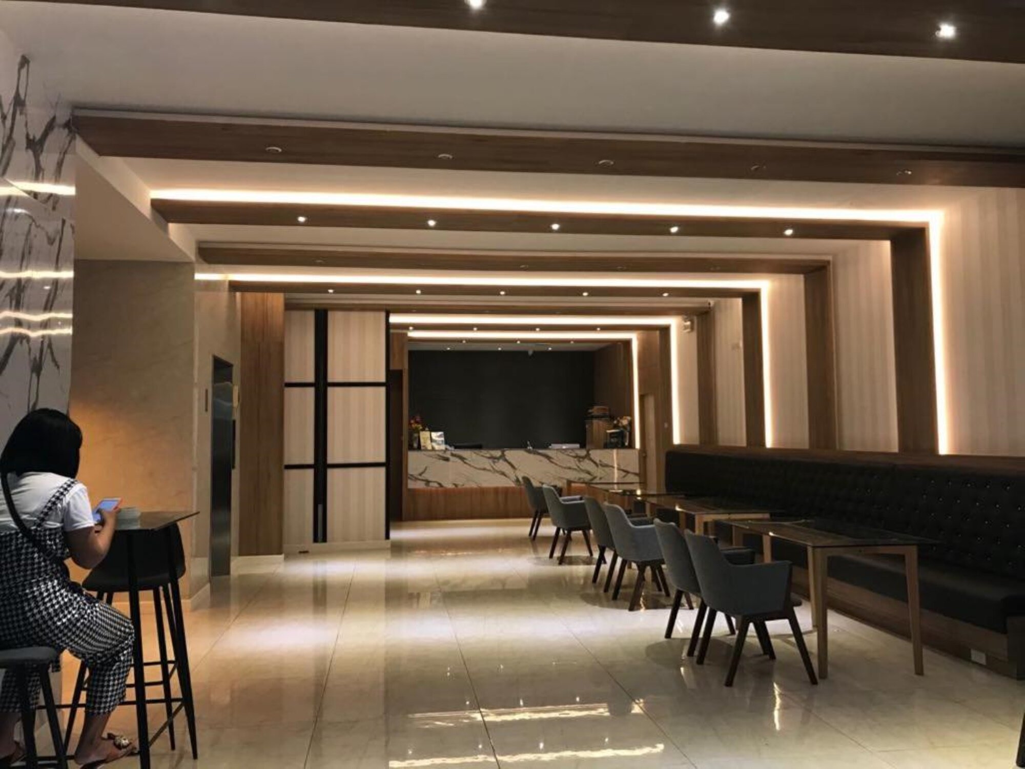 Фото SunSeaSand Hotel Patong