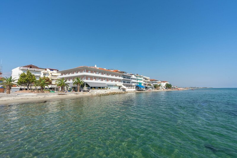 Гостиница Paralia Beach Boutique Hotel в Паралии Катерини