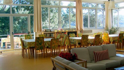 Хостел Inout Hostel Barcelona в Сант-Кугате-дель-Вальесе