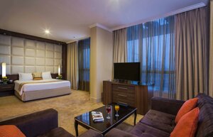 Гостиница Gloria Inn Hotel