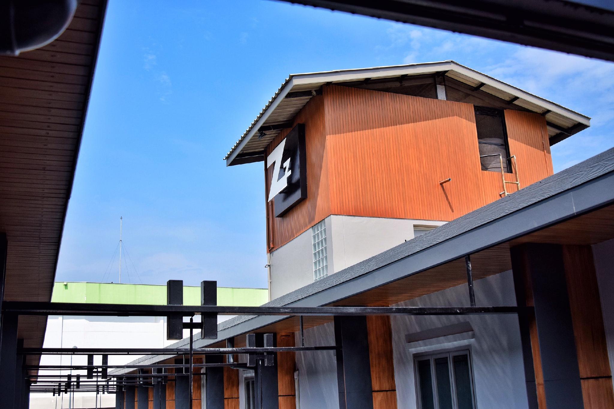 Фото Z2 Boutique Hotel