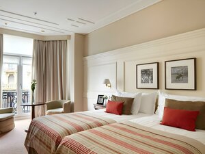 Гостиница Hotel de Londres y de Inglaterra