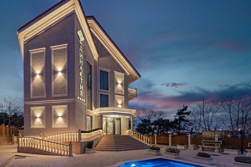 Внешний вид отеля Династия в Геленджике, фото 3