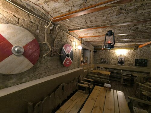 Бойжеткен помпамен өз кискасын сорды