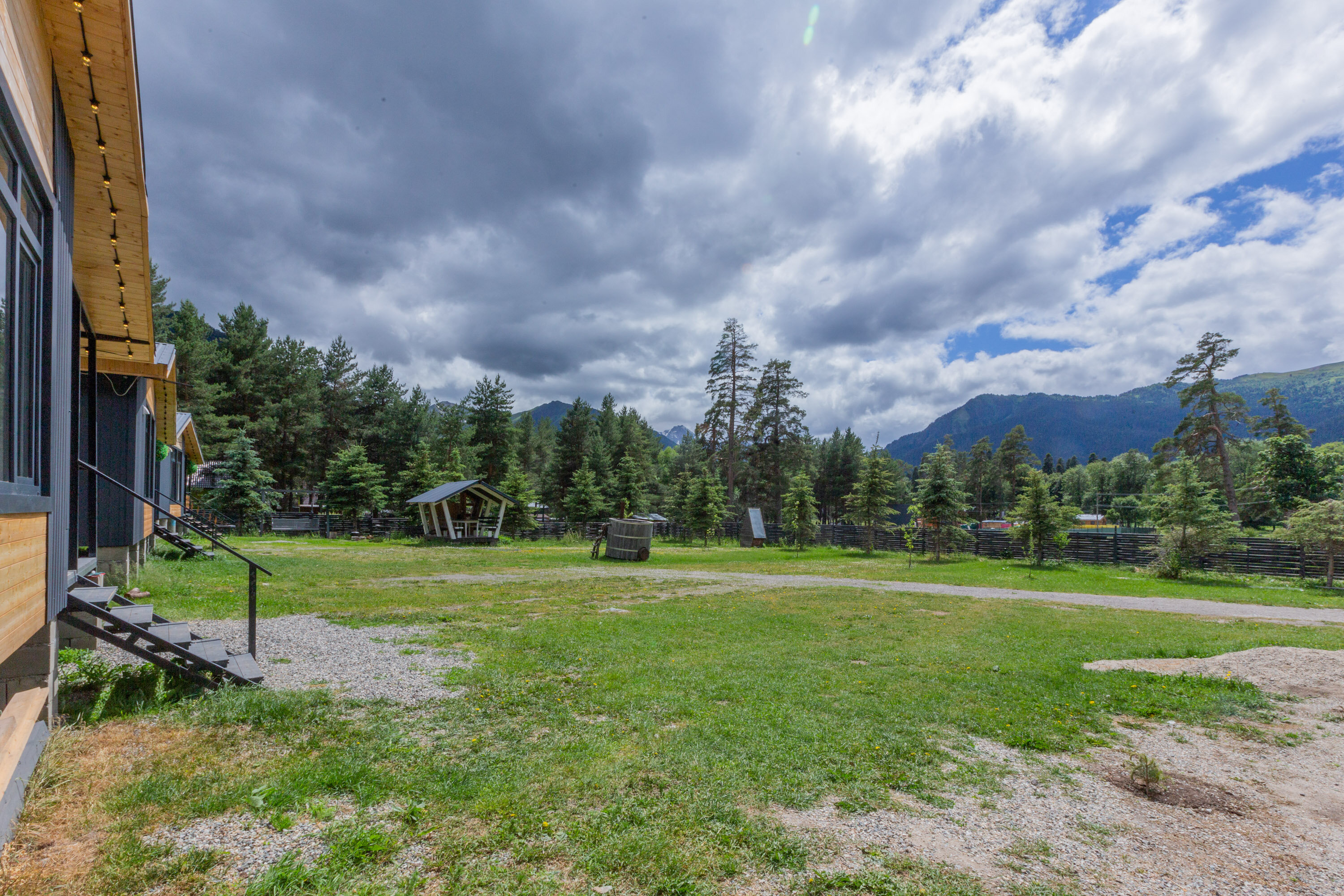 Фото Mountain Chalets 1440