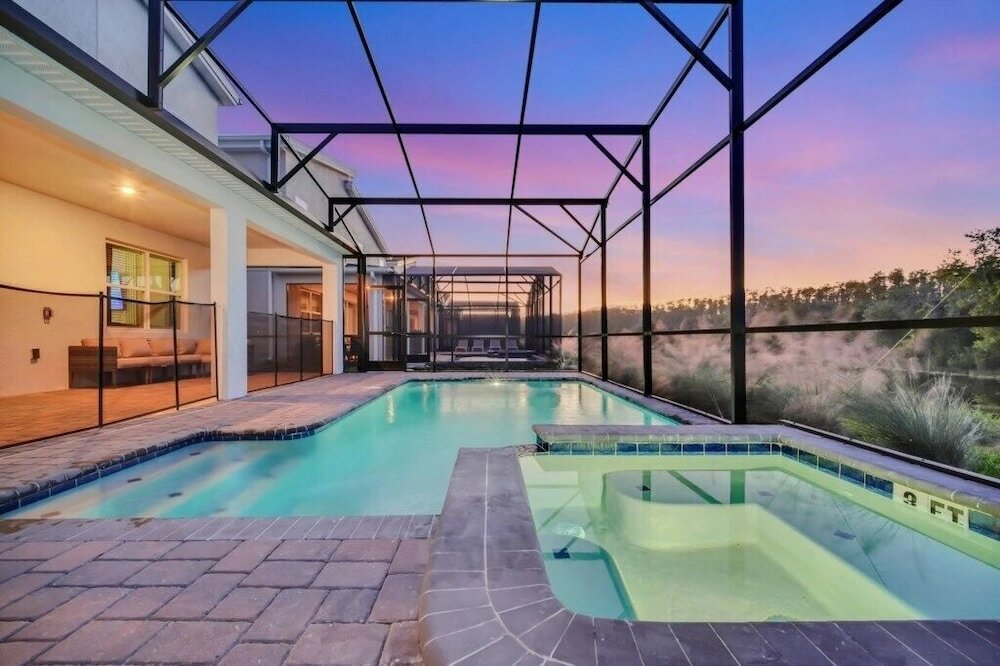 Фото Jurassic Water View @storey Lake by Shine Villas! Sleeps up to 24! № 021