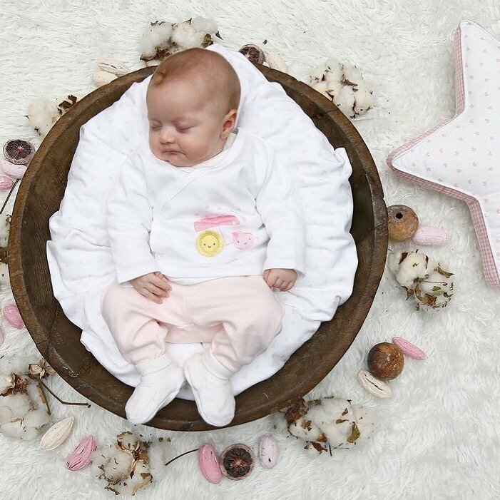 Baby food store Yumurcakevi, Izmir, photo