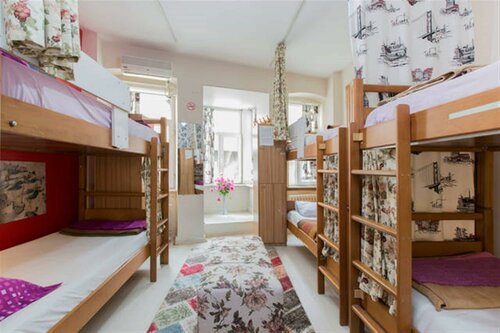 Хостел Taksim Green House в Шишли