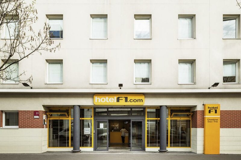 Гостиница HotelF1 Paris Porte de Montreuil в Баньоле