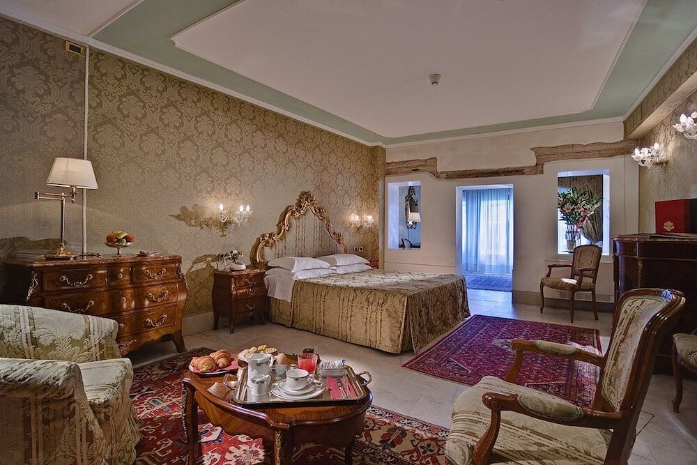 Фото Hotel Al Ponte Antico