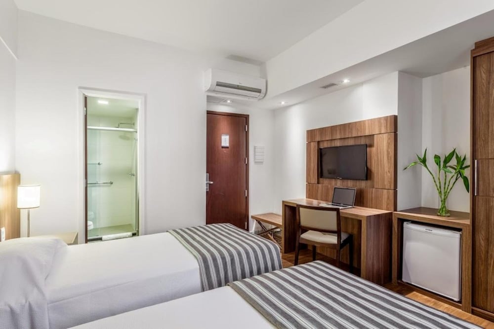 Фото Hotel Vivenzo Savassi