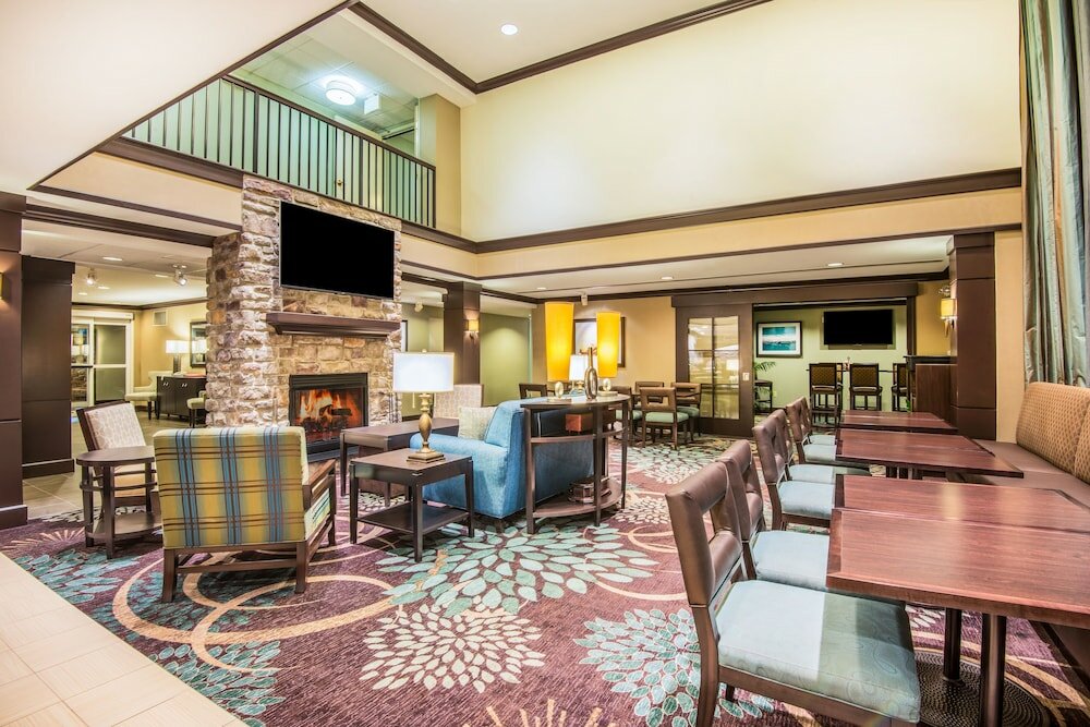 Фото Staybridge Suites Allentown West, an Ihg Hotel