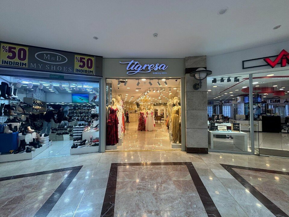 Clothing store Tigressa Evening Wear, Ankara, photo