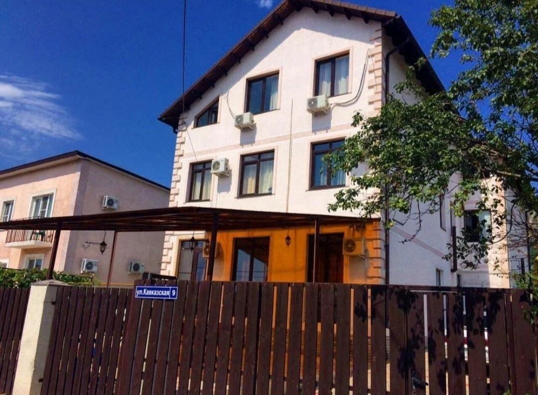 Фото У Черноморья