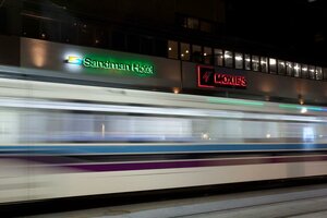 Гостиница Sandman Signature Calgary Downtown Hotel