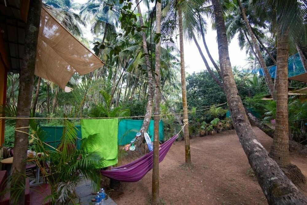 Фото Saturn Beach Cottage