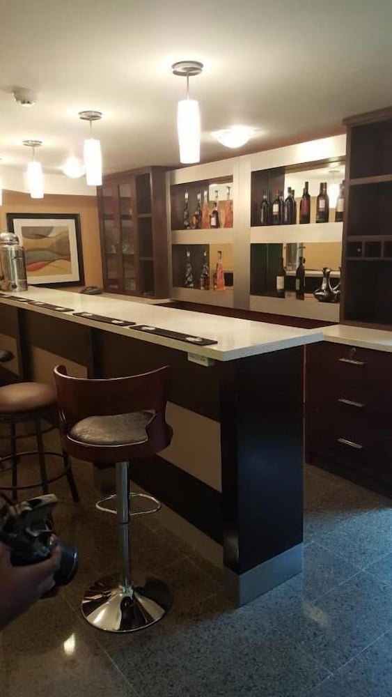 Фото Lakewood Luxury Apartment