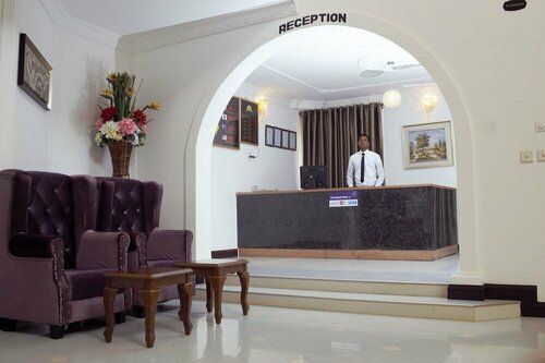 Гостиница Kingsbridge Royale Hotel в Аккре