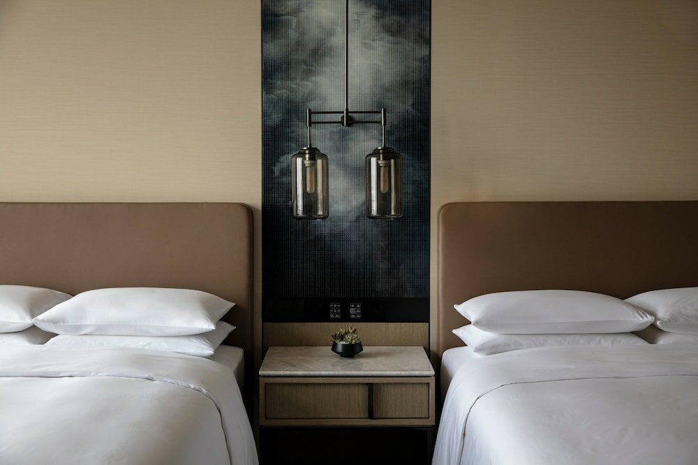 Фото Zhangjiagang Marriott Hotel