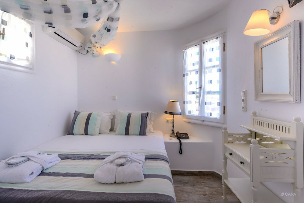 Фото Aspalathras White Hotel