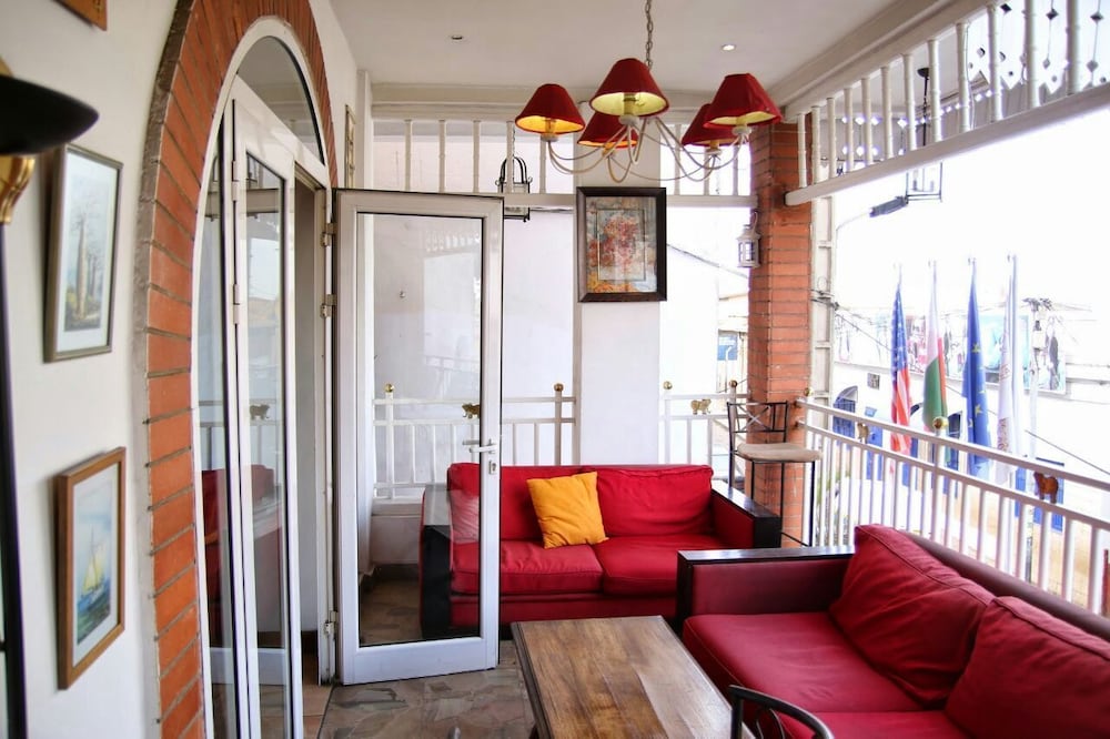 Фото отеля 3