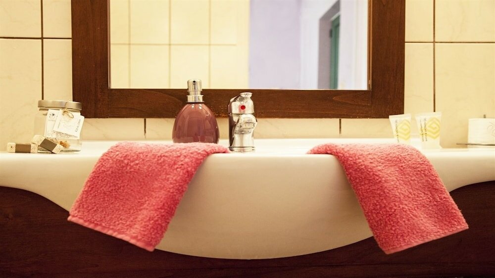 Фото Villa Kirki Apartments