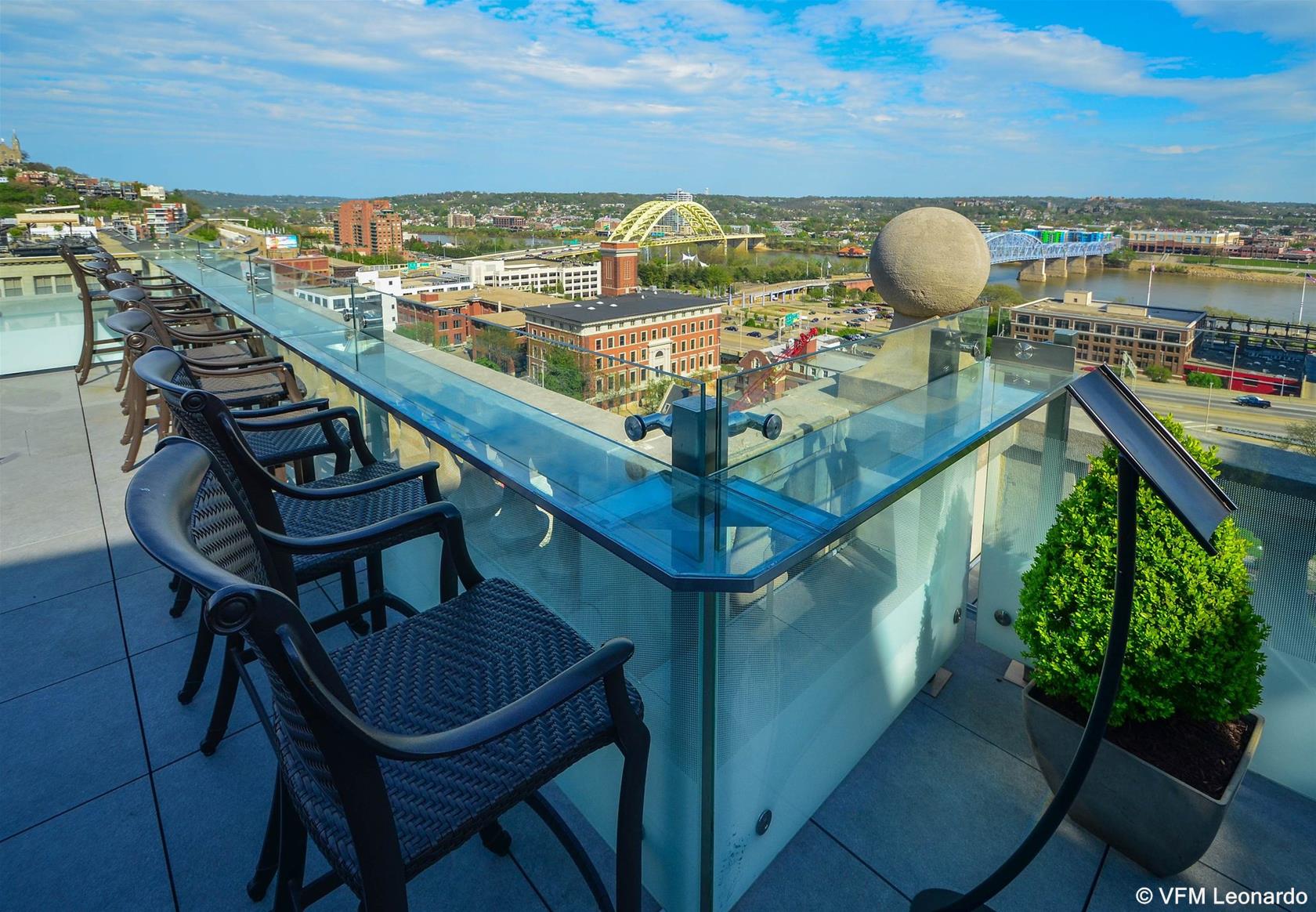 Фото Residence Inn by Marriott Cincinnati Downtown/The Phelps