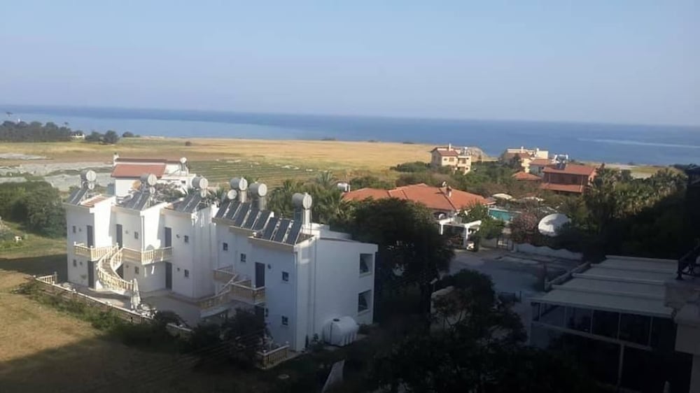 Фото Paradise Holiday bungalows