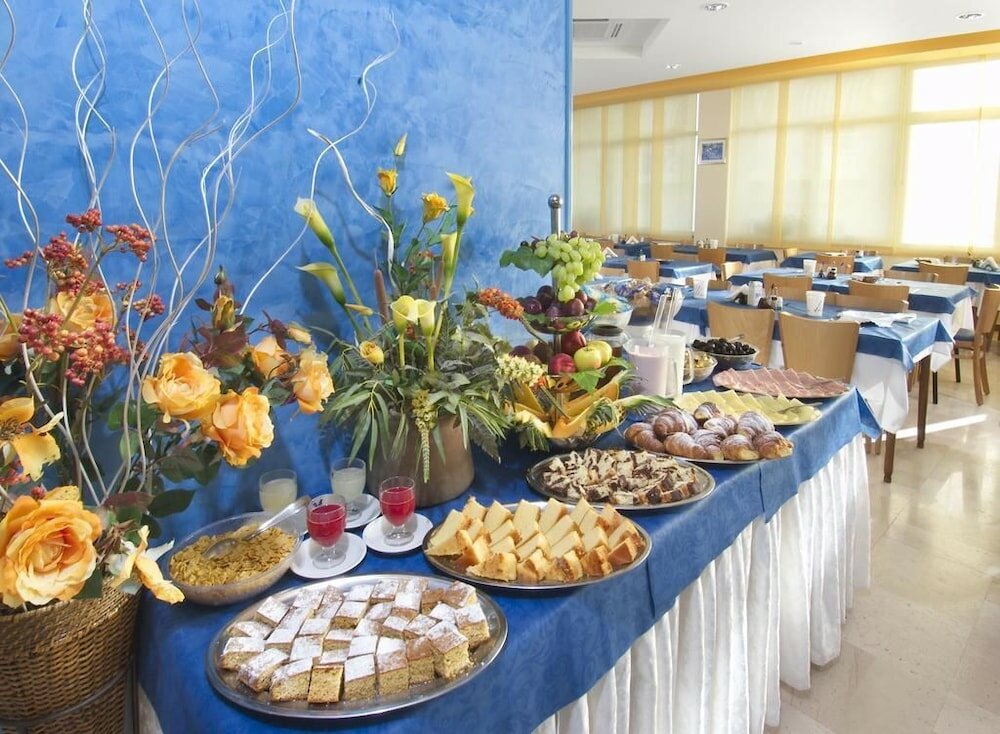 Фото Hotel Caesar