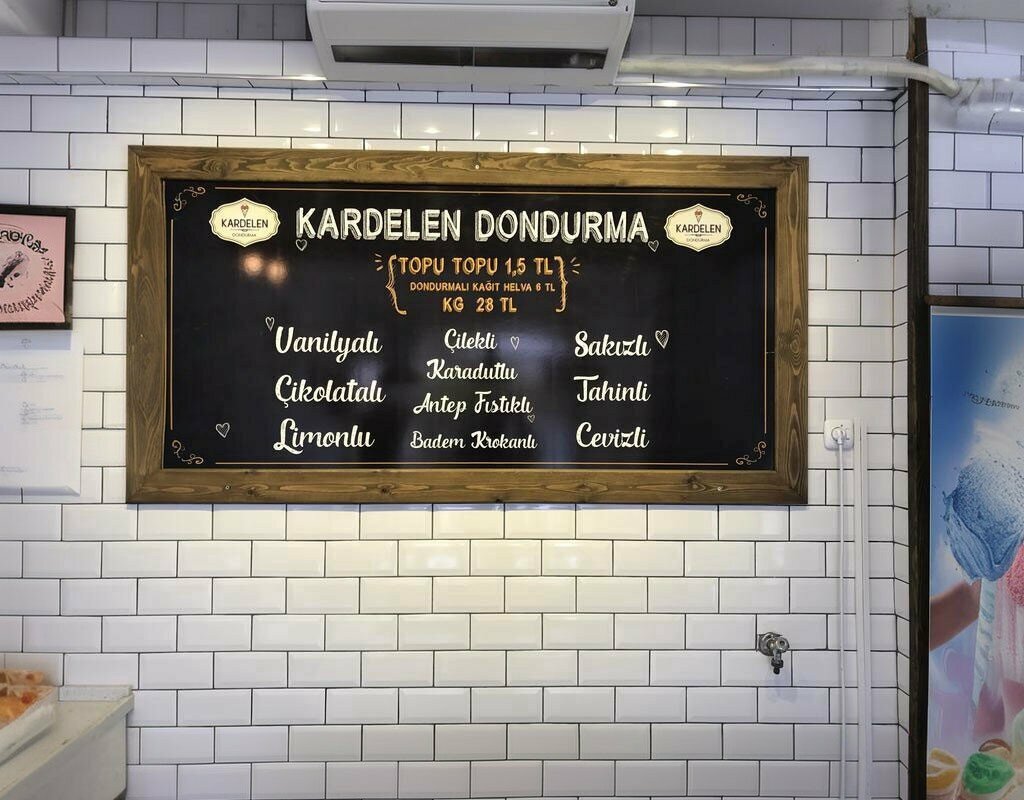 Cafe Snowdrop Ice Cream, Soma, photo