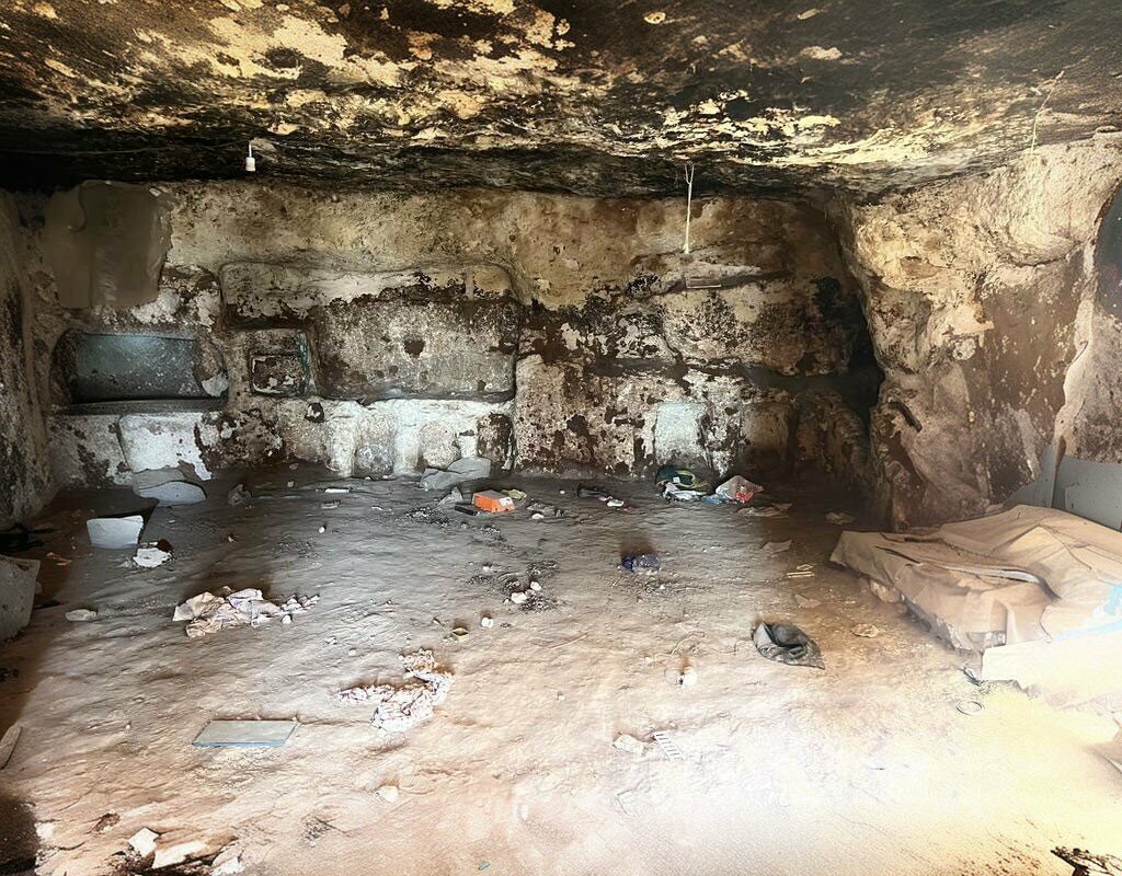 Landmark, attraction Cimdin Castle, Viransehir, photo