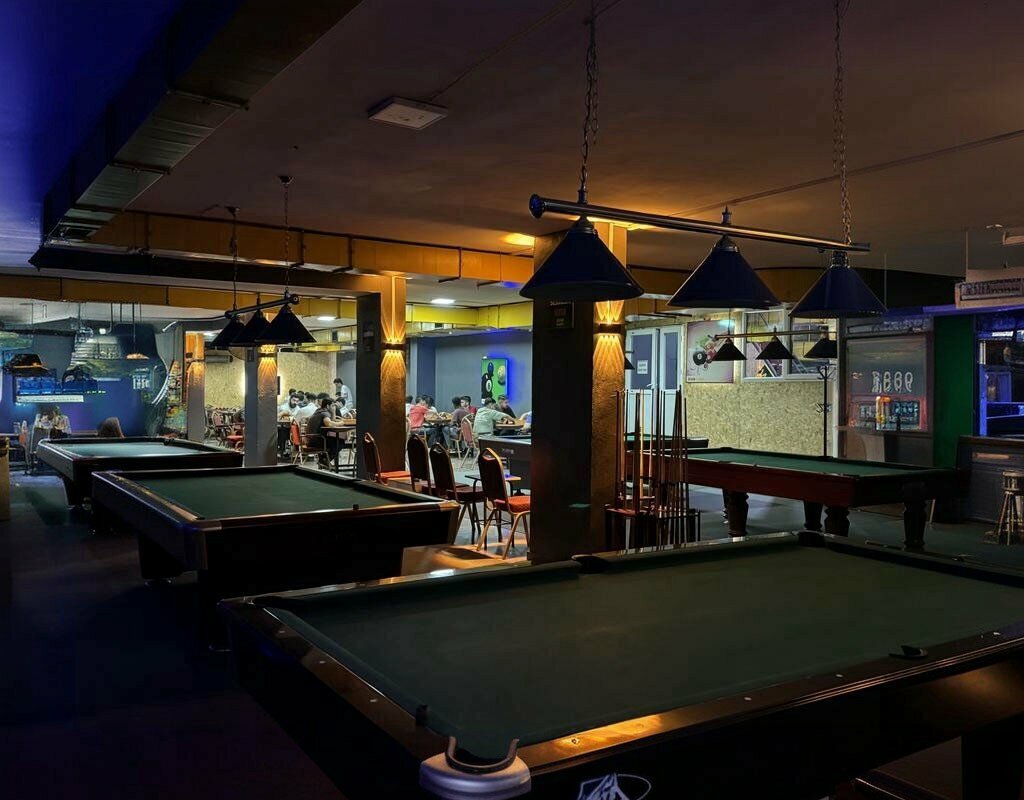 Billiard hall Tunc Billiards, Batman, photo