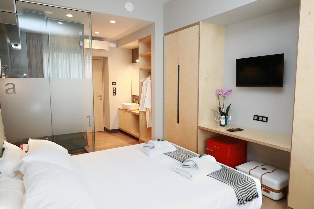 Фото St. Bjur Suites