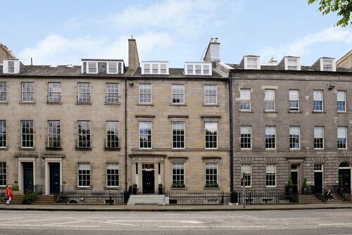 Внешний вид отеля Destiny Scotland - Q-Residence в Эдинбурге, фото 1