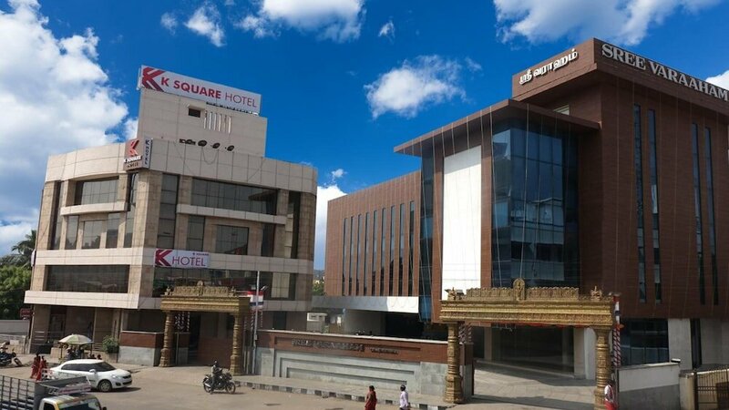 Гостиница FabHotel K-Sqaure Koyambedu в Ченнае