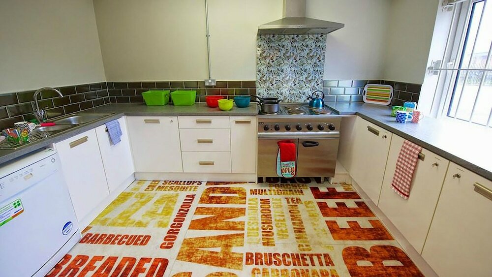 Фото John Lester & Eddie Colman Courts - Campus Accommodation