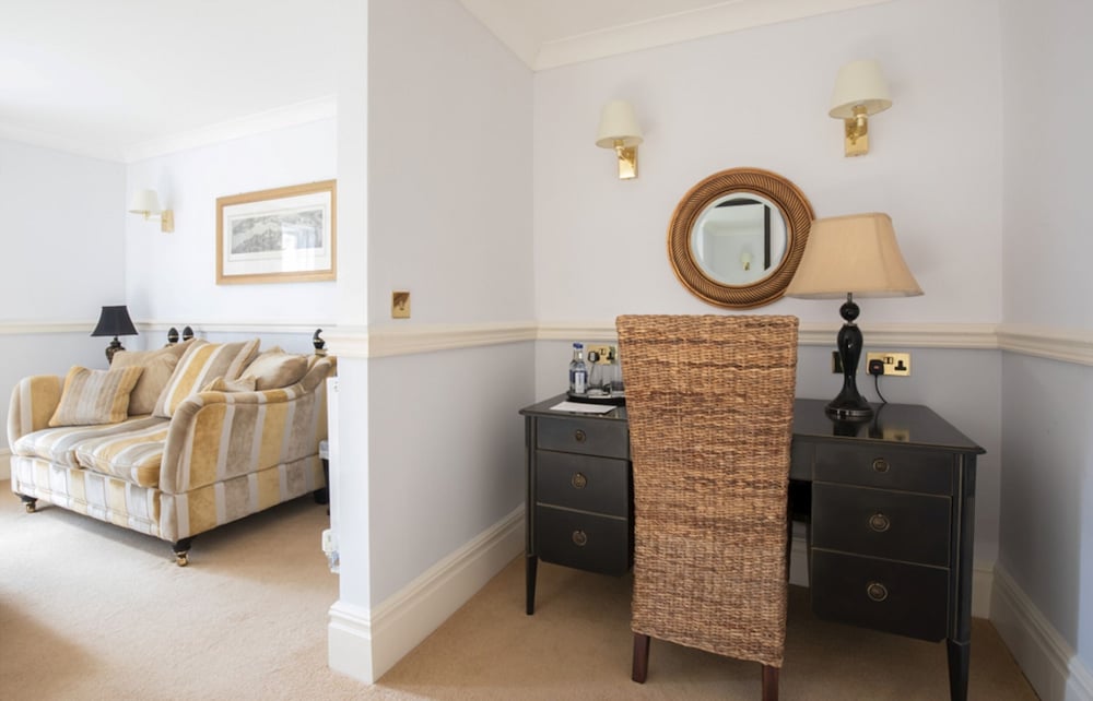 Фото The Dower House Hotel