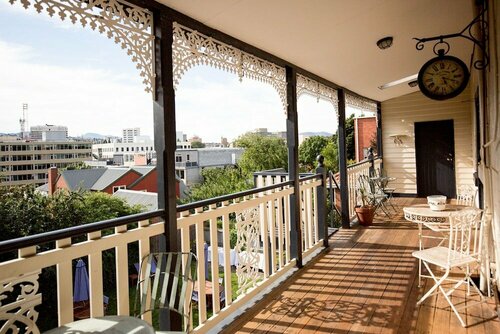 Гостиница Montacute Boutique Bunkhouse в Хобарте