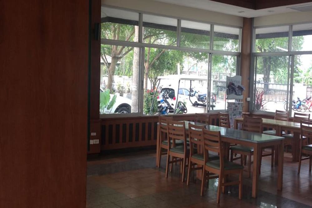 Фото The Pine Golf Club