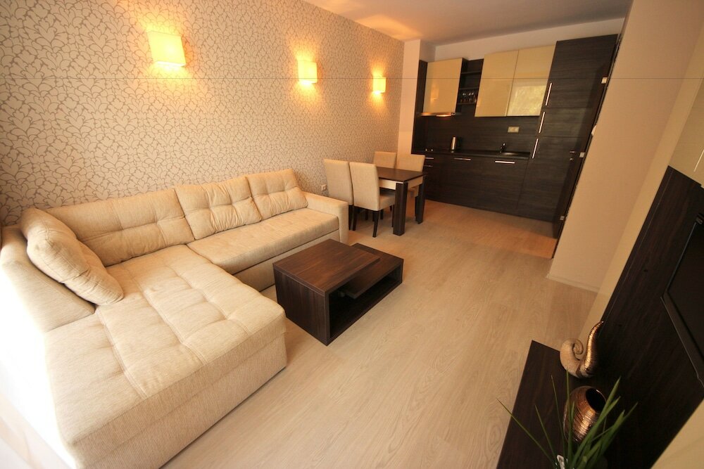 Фото Menada Harmony Suites II Apartments